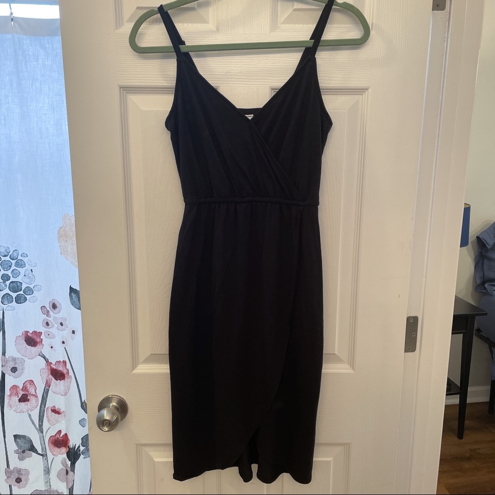Faux-wrap black tulip dress | Old Navy